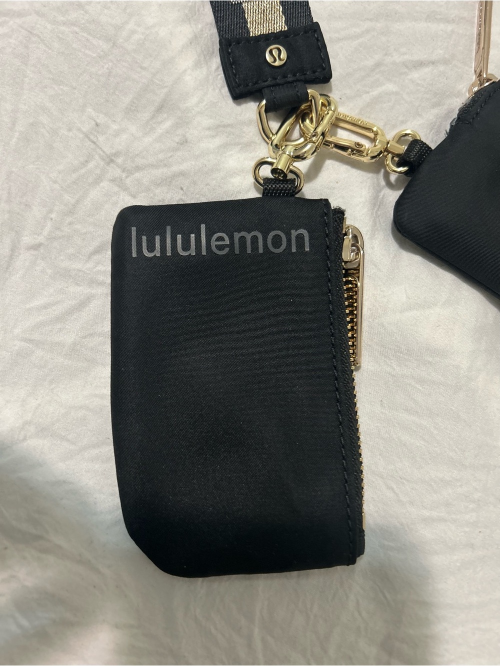 lululemon athletica Black and Gold Wristlet Key Pouch Set - Picture 4 of 7